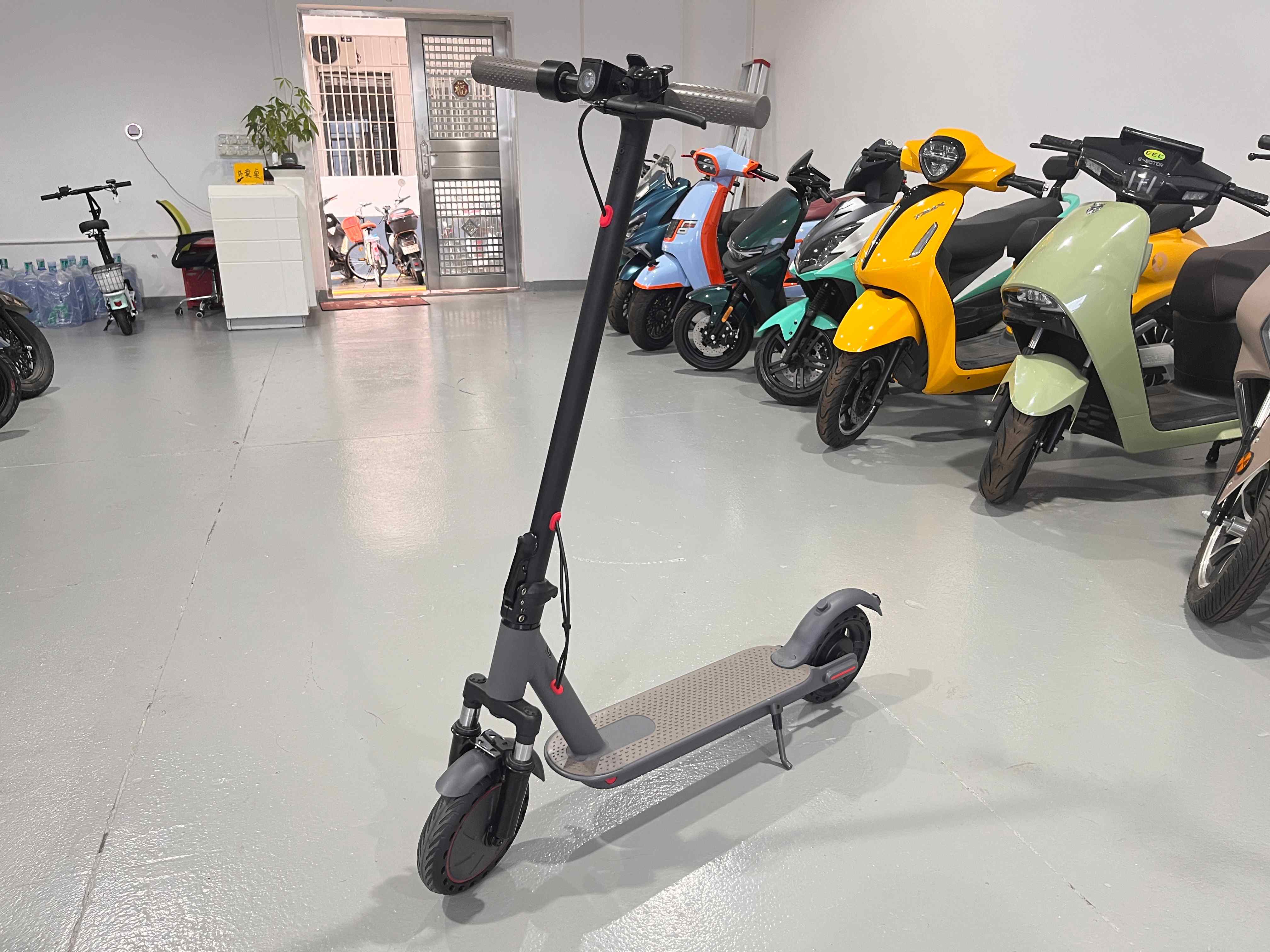 Modernfox MI electric scooter
