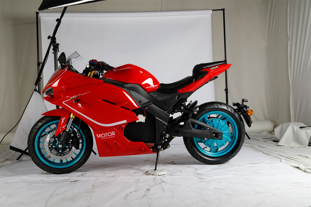 The New Era of Innovation Artificial Intelligence Technology and Electric Motorcycles - Cyclemix